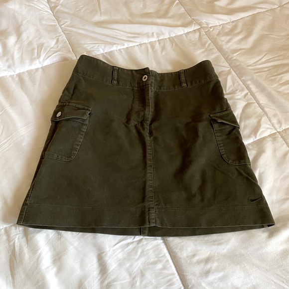 Nike Dresses & Skirts - Nike Golf skirt size 0